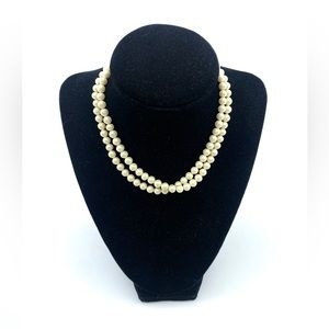 30" Vintage White Pearl Strand Necklace Estate Jewelry